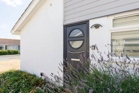 Charming Bolthole 400M To Beach Earnley Экстерьер фото