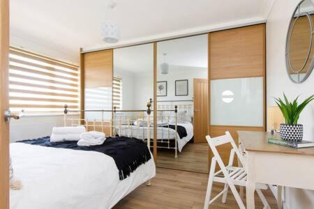 Charming Bolthole 400M To Beach Earnley Экстерьер фото